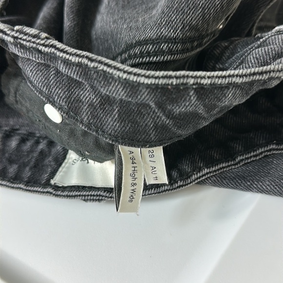 Abrand Jeans A '94 High and Wide Black Jeans Size 29 - Picture 6 of 7